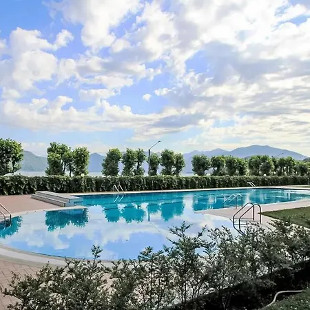 Holiday home Parco Hermitage - Azalea